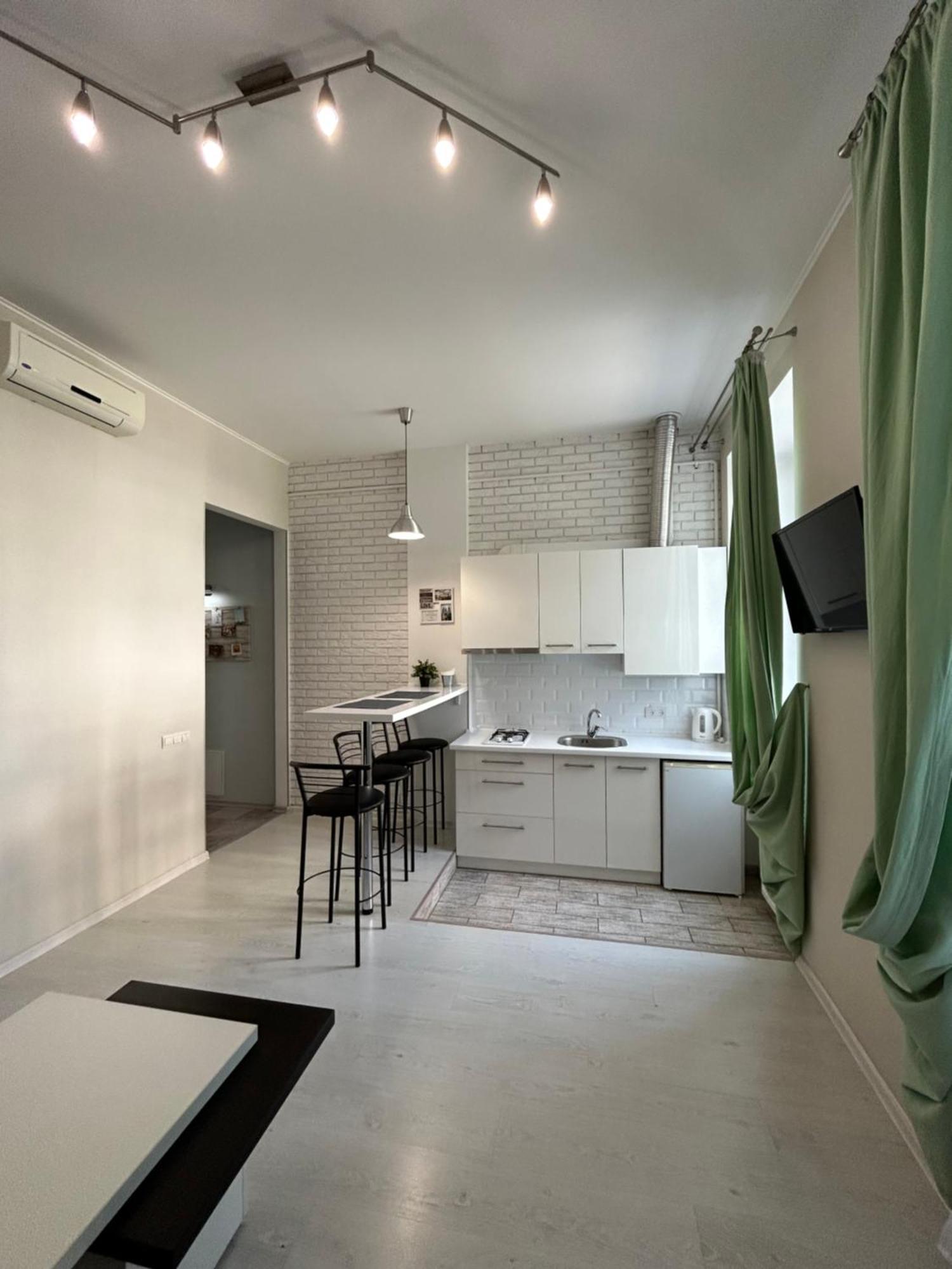 Modern Apartment In Old City Center Lvov Exteriér fotografie